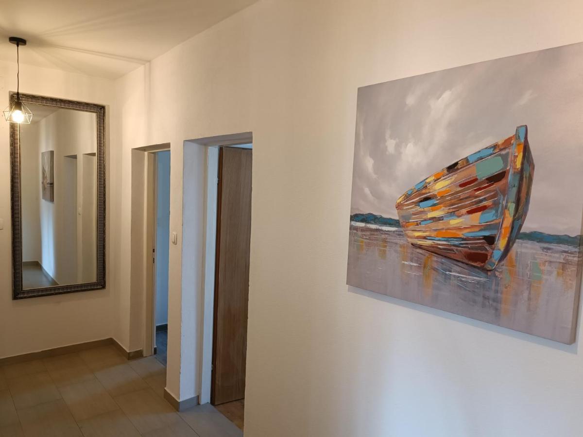 شقة Apartman Brigita بيوغْغاد نا موغو المظهر الخارجي الصورة